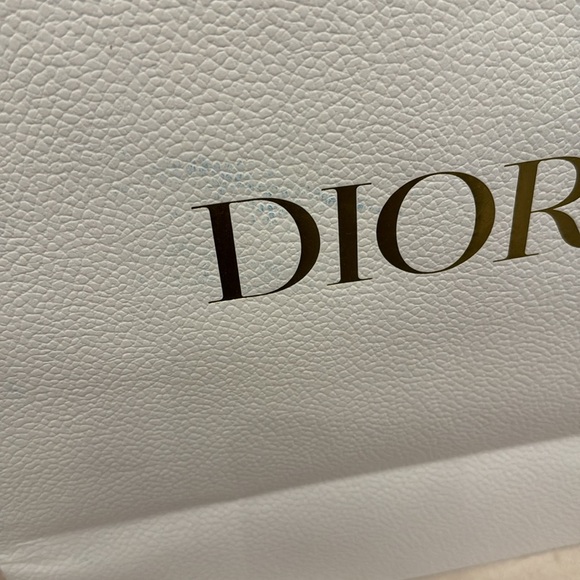 AUTHENTIC DIOR SHOPPING BAG - Picture 6 of 13